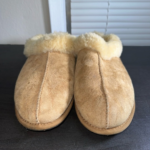 UGG Classic Tan Sheepskin Slippers - Picture 2 of 6